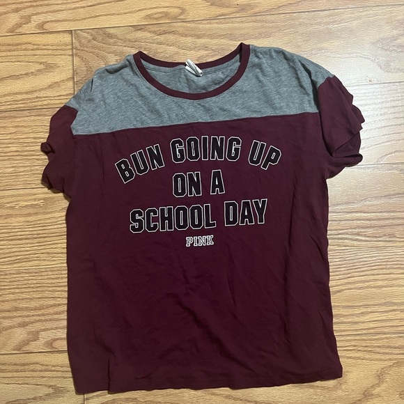 Bun Going Up on a School Day Shirt Medium - Picture 1 of 4